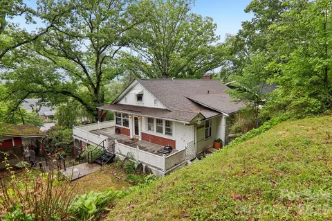 1157 S Main St, Waynesville, NC 28786