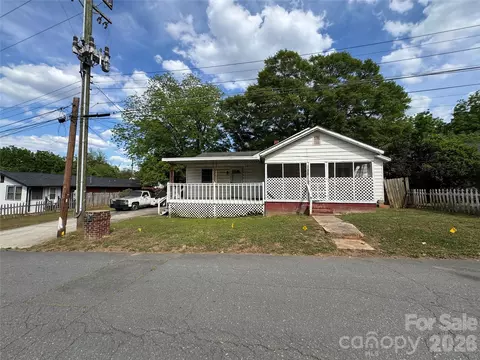 3209 Lasalle St, Charlotte, NC 28216