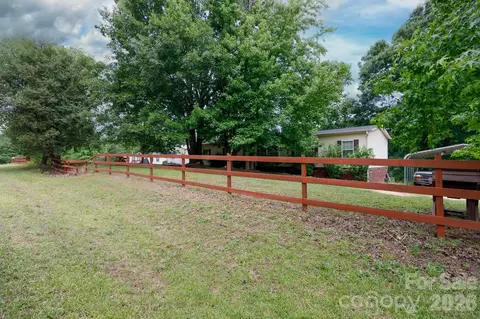 854 Butler Lake Rd, Chester, SC 29706