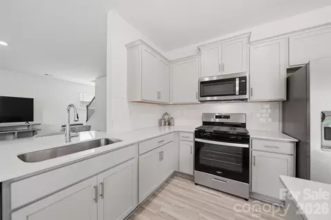 Kitchen - 3976 Ashton Nw Dr NW, Conover, NC 28613 photo 3 of 3