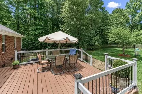 Exterior - 6803 Lowesville Ln, Stanley, NC 28164 photo 7 of 8