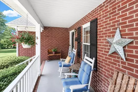 Exterior - 6803 Lowesville Ln, Stanley, NC 28164 photo 4 of 8