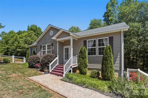 412 Lewis Rd, Rutherfordton, NC 28139