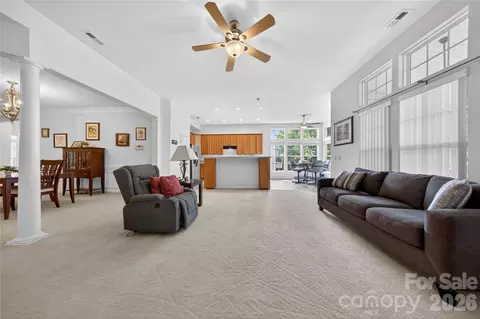Living - 533 Fair Oaks Dr, Fort Mill, SC 29708 photo 4 of 4