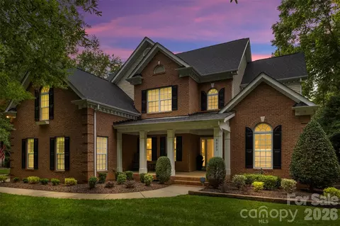 8023 Pendley Ln, Huntersville, NC 28078
