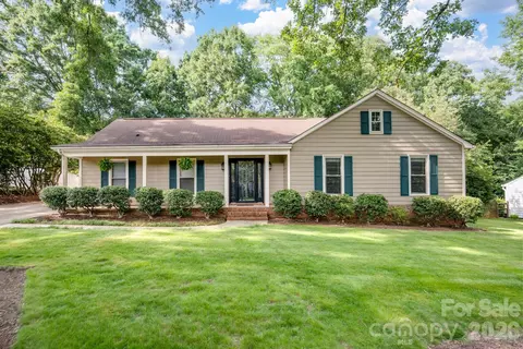 11831 Parks Farm Ln, Charlotte, NC 28277