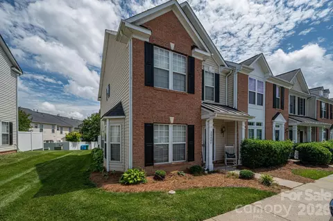 3000 Misty Harbor F Cir #F, Cramerton, NC 28032