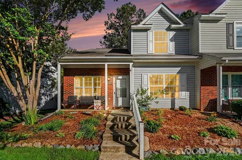 420 Scarlett Ln, Fort Mill, SC 29715