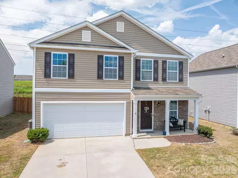 1536 Gaston Mountain Dr, Dallas, NC 28034