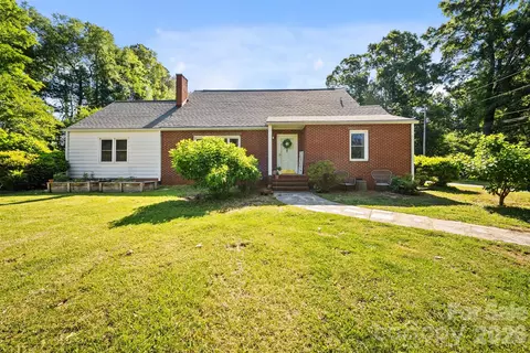 19341 S Nc Highway 109 Hwy, Denton, NC 27239