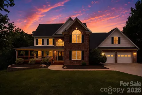 4616 20th Street Ne Pl NE, Hickory, NC 28601