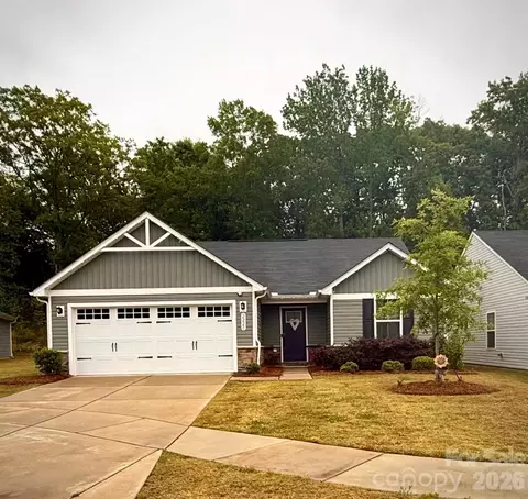 2220 Goldwood Dr, Charlotte, NC 28215