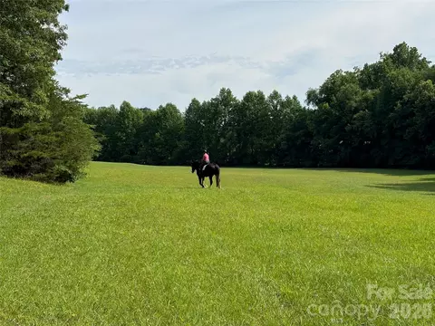 00 Green Fields Ln, Columbus, NC 28722
