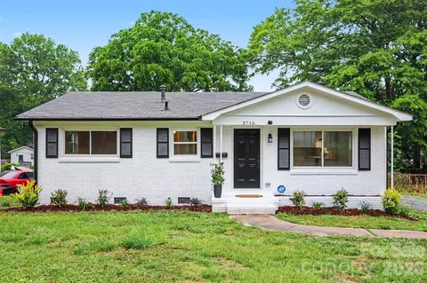 3716 Fieldcrest Rd, Charlotte, NC 28217