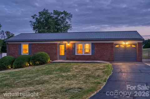 2104 Lamesa Ct, Lenoir, NC 28645
