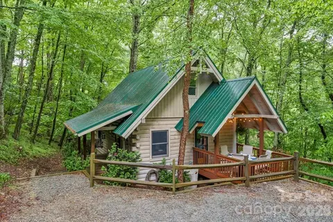 192 Dewitt Barnett 2 Rd #2, Vilas, NC 28692