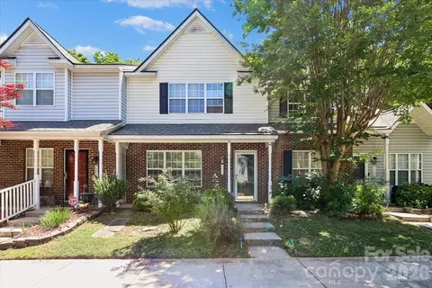 7543 Petrea Ln, Charlotte, NC 28227