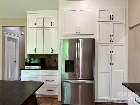 128 Arrowood Ln, Harmony, NC 28634 photo 9