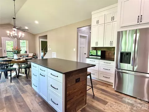 128 Arrowood Ln, Harmony, NC 28634 photo 10