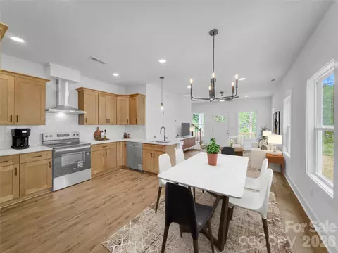 Dining - 829 E Arch St, Lancaster, SC 29720 photo 1 of 1