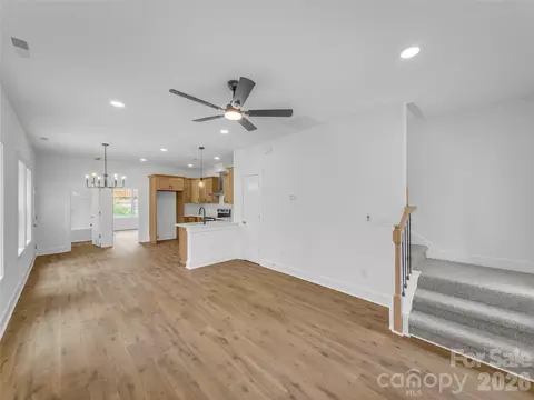 Living - 829 E Arch St, Lancaster, SC 29720 photo 4 of 5