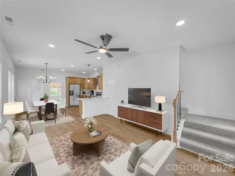 Living - 829 E Arch St, Lancaster, SC 29720 photo 3 of 5
