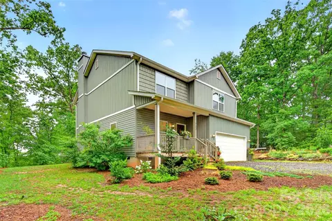 132 Maple Ridge Dr, Old Fort, NC 28762