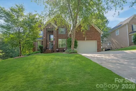 235 Shoreline Pkwy, Tega Cay, SC 29708
