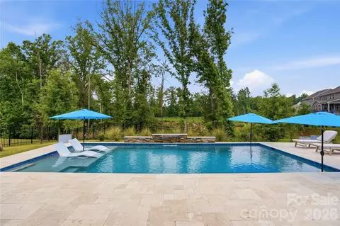 716 Landau Rd, Waxhaw, NC 28173