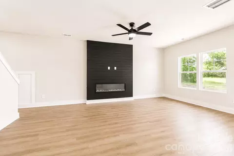 Living - 237 Third Creek Rd, Stony Point, NC 28678 photo 4 of 4