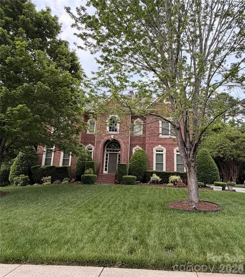 7518 Meadowgate Ln, Marvin, NC 28173