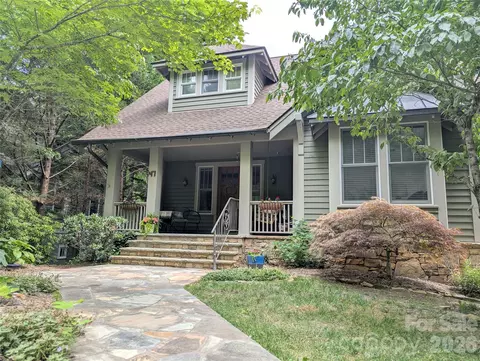 47 Cheshire Dr, Black Mountain, NC 28711