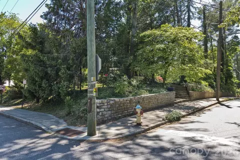 87 Hillside St, Asheville, NC 28801