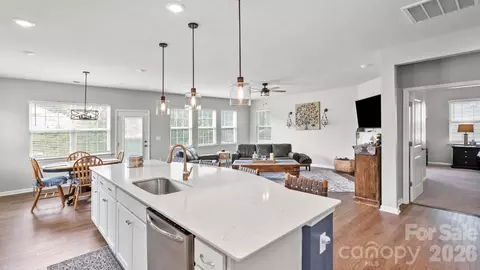 133 Dubois Dr, Mooresville, NC 28115