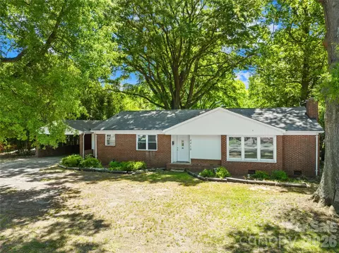 4418 N Sharon Amity Rd, Charlotte, NC 28205