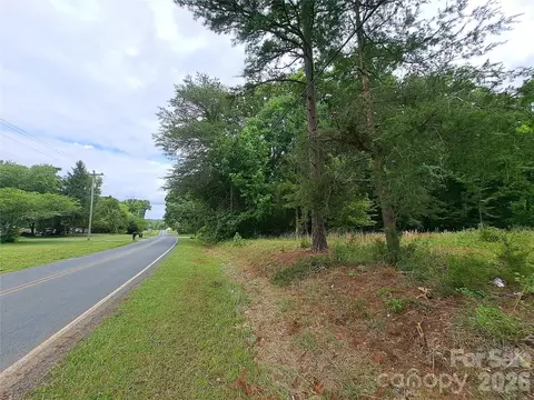 155 Peggy Ln, Rockwell, NC 28138