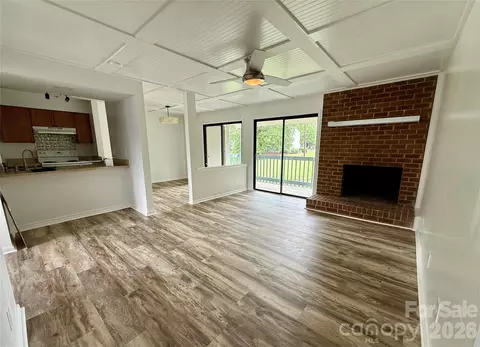11023 Harrowfield Rd, Charlotte, NC 28226