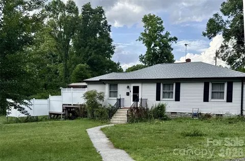 101 Charles St, Cherryville, NC 28021
