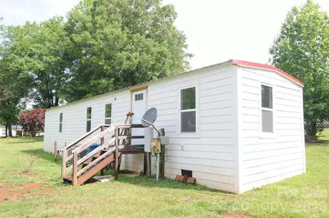 4227 Kent St, Maiden, NC 28650