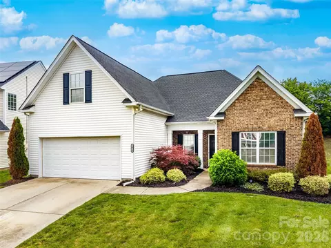 1016 Reigate 104 Rd #104, Charlotte, NC 28262