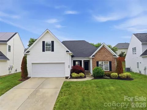 1016 Reigate 104 Rd #104, Charlotte, NC 28262