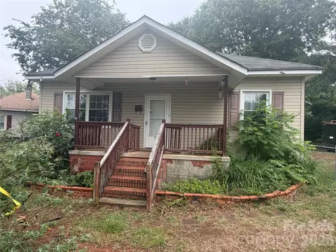 204 Madora St, Mount Holly, NC 28120