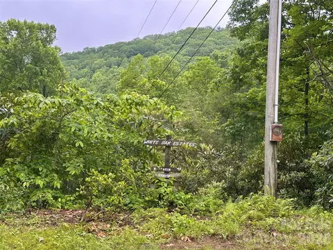 000 Laurel Circle Rd, Burnsville, NC 28714