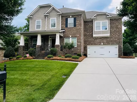 396 E Waterlynn Rd, Mooresville, NC 28115