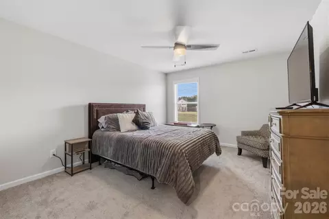 Bedroom - 4546 Dover Ct, Denver, NC 28037 photo 5 of 6