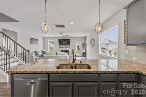 4546 Dover Ct, Denver, NC 28037