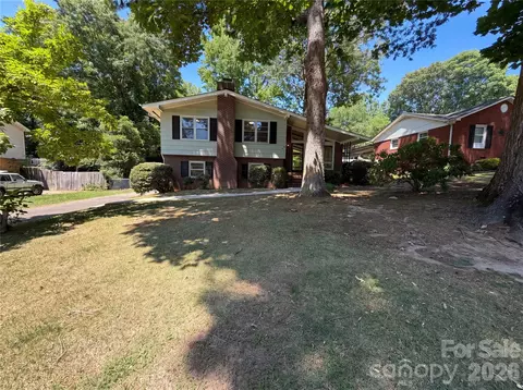 1438 Buckingham Ave, Gastonia, NC 28054