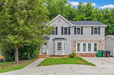 6226 Dumont Ln, Charlotte, NC 28269