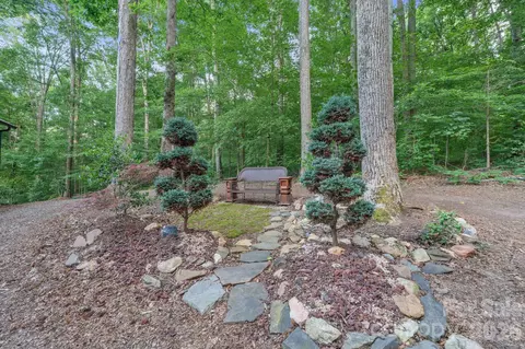 Exterior - 9870 Harvest Ln, Davidson, NC 28036 photo 8 of 9
