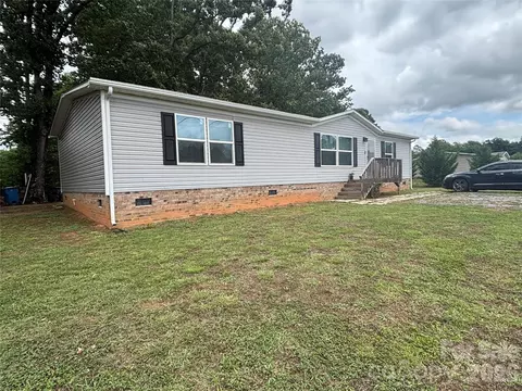 3512 Meldonna Dr, Maiden, NC 28650
